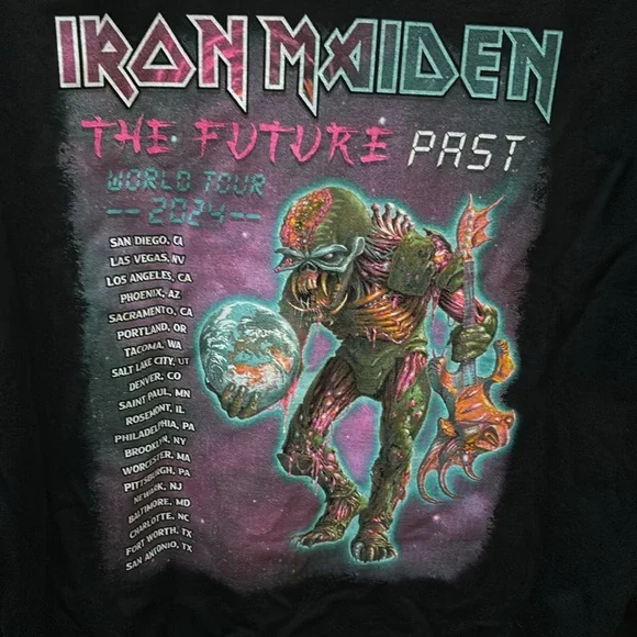 Upcycled Iron Maiden Future Past World Tour T Shirt XL NWOT - Picture 4 of 6